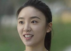 Thấy chồng nấu mì tôm cho vợ, bố chồng nói một câu mà tôi đắng đót