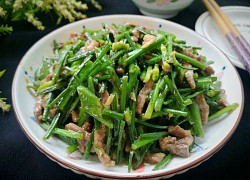 Thịt bò xào rau này vừa ngon lại bổ, đặc biệt tốt cho cánh mày râu
