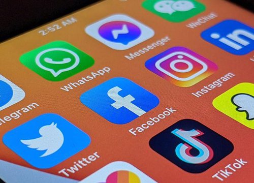 Tiếp thị kỹ thuật số đang thoát dần khỏi Facebook, Google