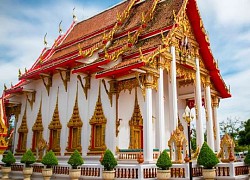 Tìm sự bình yên trong ngôi chùa 200 năm tuổi, Wat Chalong