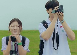 'Cô gái thế kỷ 20' của Kim Yoo Jung mang lại tia sáng cho Netflix Hàn Quốc