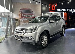 Đại lý xả kho Isuzu mu-X đời cũ giá từ 760 triệu đồng - SUV cỡ D rẻ nhất Việt Nam