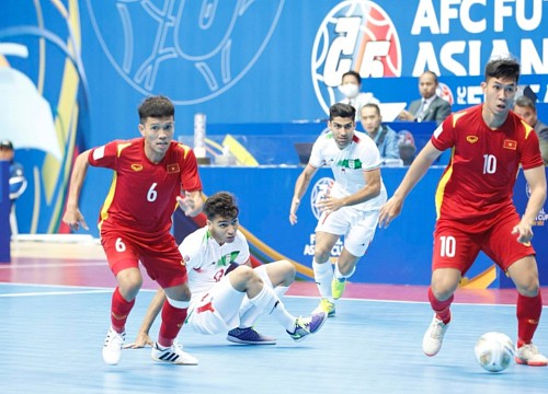 Để thua Iran, đội tuyển Việt Nam chia tay giải futsal châu Á 2022