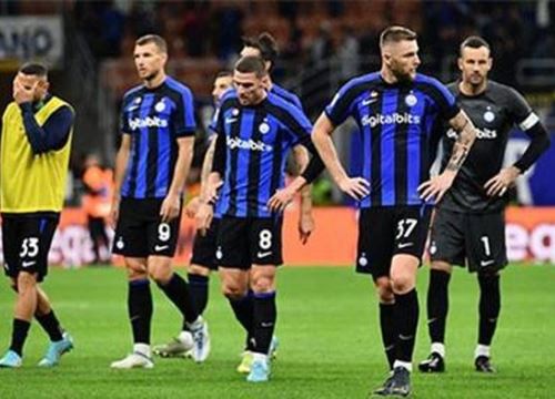 Inter run rẩy đấu Barcelona: Quá nhiều lỗ hổng, Inzaghi phải làm sao?