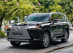 Lexus LX 600 có giá 'lạc' 7 tỉ đồng, giao xe ngay tại Việt Nam