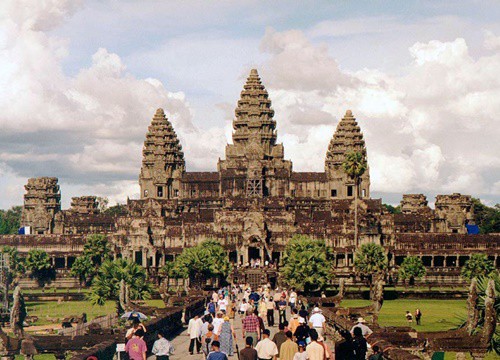 Lượng du khách quốc tế tới Công viên Khảo cổ Angkor, Campuchia tăng mạnh