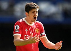 Fan Man United sốc với tên thật của 'thánh hài' Maguire