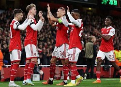 Thắng tưng bừng, Arsenal sẵn sàng cho đại chiến với Liverpool