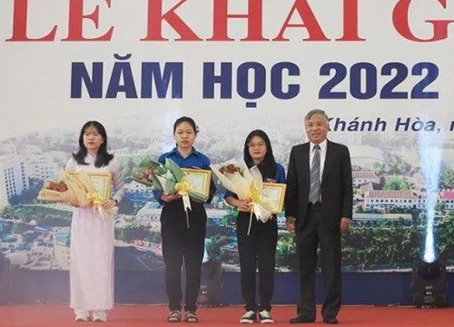 Trường Đại học Nha Trang khai giảng năm học 2022-2023