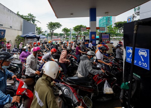 Hơn 100 cây xăng đóng cửa trên 17.000 cửa hàng là 'không phổ biến'