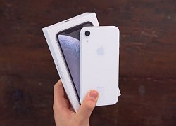 iPhone hơn 4 năm tuổi vẫn hút khách