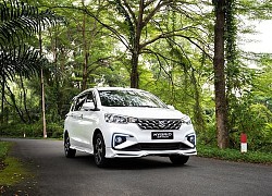 Suzuki Hybrid Ertiga và 32 'cú ghi điểm' với người dùng