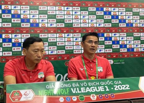 7 trận không thắng, Kiatisuk chua chát: 'Bám đuổi Hà Nội FC là... nói đùa!'