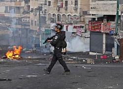 Bạo lực lại bùng phát trên khắp Jerusalem và Bờ Tây