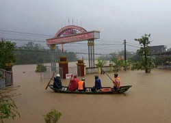 Đang chống lũ lại bị bão số 5 uy hiếp, Quảng Ngãi sẽ đối phó thế nào?