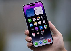 iPhone xách tay chưa hạ nhiệt trước giờ G