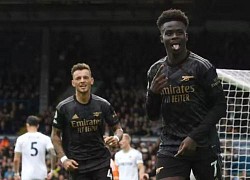 Arsenal độc chiếm ngôi đầu Premier League