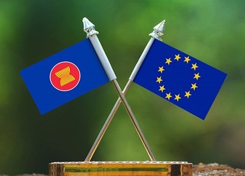 ASEAN và EU ký Hiệp định vận tải hàng không liên khối