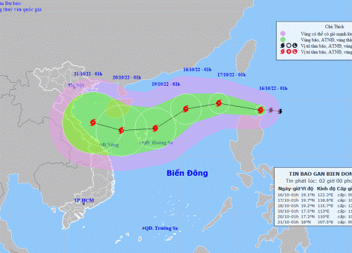 Bão Nesat giật cấp 12 đang tiến nhanh vào Biển Đông