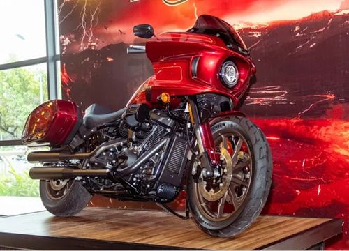 Chiêm ngưỡng Harley-Davidson Low Rider El Diablo chỉ có 3 chiếc tại Việt Nam, giá 1,039 tỷ đồng