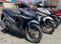 Lô xe Honda Vario 125 phiên bản mới đầu tiên về Việt Nam