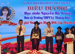 Huyện Thuỷ Nguyên biểu dương hơn 100 giáo viên, học sinh tiêu biểu năm 2022