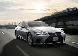 Lexus LS 2023 thêm tính năng &#8220;soi&#8221; gầm xe, từ 1,7 tỷ đồng