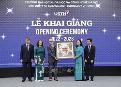 Phó Chủ tịch nước dự khai giảng tại Trường Đại học Khoa học và Công nghệ Hà Nội