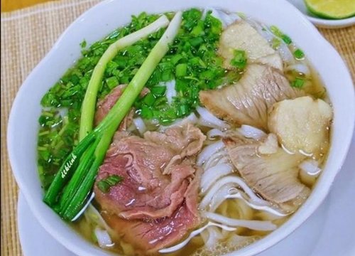 Phở Việt Nam lọt top 10 món ăn ngon nhất thế giới