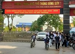 Phụ huynh ở Thanh Hóa ngỡ ngàng khi trường thu 10 triệu đồng đầu năm học