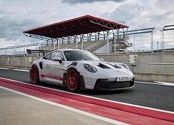 Porsche 911 GT3 RS đời 2023 lập kỷ lục mới tại trường đua Nrburgring