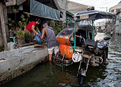 'Taxi ôm' lên ngôi ở Philippines khi mưa lũ thành chuyện cơm bữa