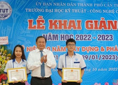 Trường Đại học Kỹ thuật - Công nghệ Cần Thơ đón 1.560 tân sinh viên