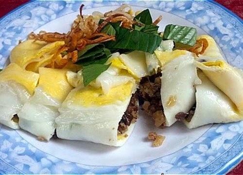 Bánh cuốn trứng Hà Giang