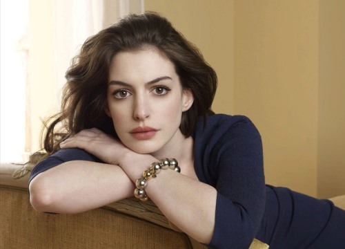 Cách Anne Hathaway đối mặt với sự ghét bỏ