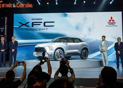 Cận cảnh Mitsubishi XFC Concept tại Việt Nam, SUV với bầu trời tiện ích