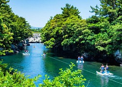 Leo núi, chèo thuyền Kayak khi du lịch Jeju