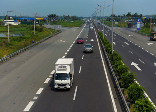 Hành khách đòi đánh tài xế vì không được xuống xe trên cao tốc để 'giải quyết nỗi buồn'