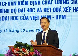 Hơn 4.000 tân sinh viên Trường Đại học Vinh dự lễ khai giảng năm học mới