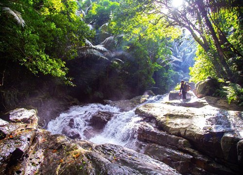 Khu dự trữ thiên nhiên Động Châu Khe Nước Trong