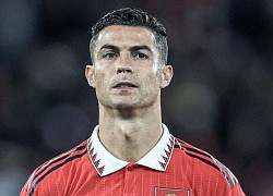 Ten Hag có lý khi trừng phạt Ronaldo