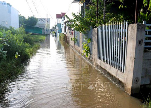 Thời tiết ngày 21/10: Bắc Bộ, Trung Trung Bộ có mưa rào và dông