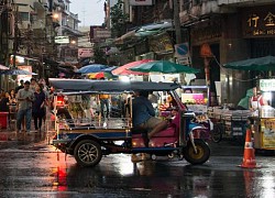 Trải nghiệm gì khi du lịch Bangkok vào ngày mưa?