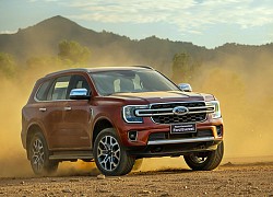 Bảng giá xe Ford tháng 10: Đại lý hét chênh giá Ford Everest tới 100 triệu đồng