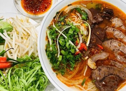 Những món bún nghe tên là nhớ đến xứ Huế