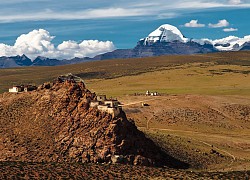 Tu viện Chiu Gompa - tu viện "chim sẻ" ở Tây Tạng, Trung Quốc