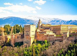 Alhambra và những địa điểm bạn nhất định phải ghé thăm