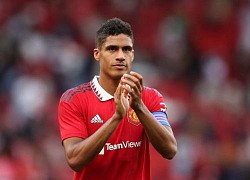 MU mất Varane trong 6 trận tới