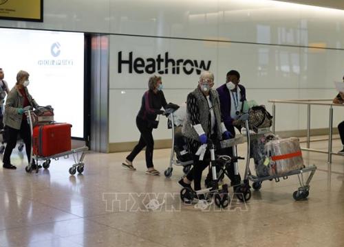 Sân bay Heathrow lớn nhất của Anh lỗ gần 450 triệu bảng