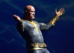 The Rock nhận cát xê 492 tỷ, mang tiền tấn về cho 'Black Adam'